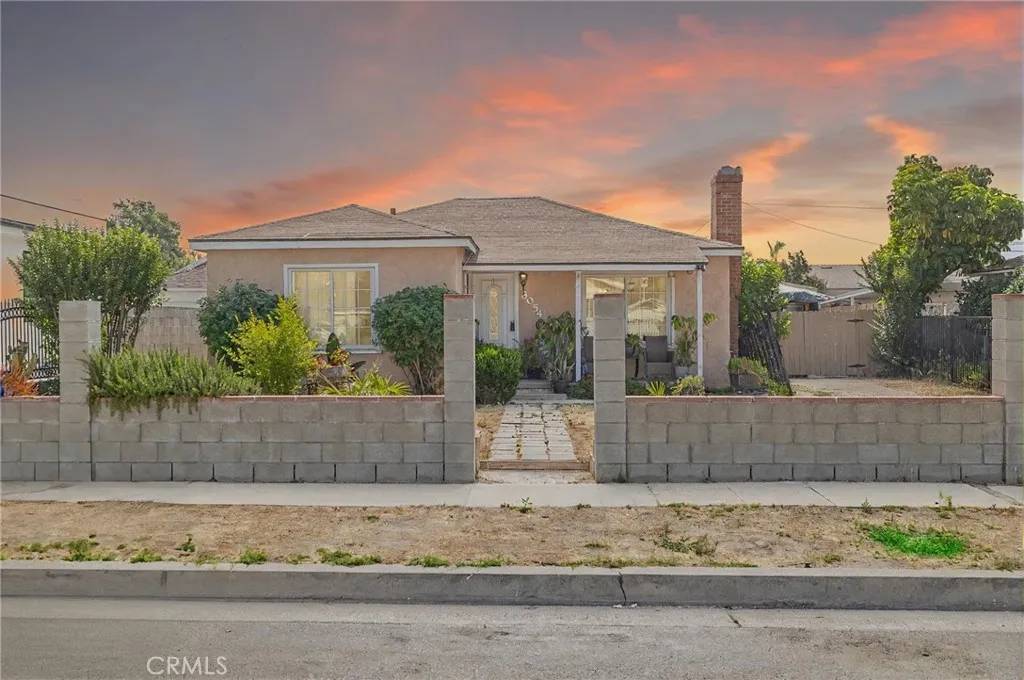 North Hollywood, CA 91605,8054 Rhodes Avenue