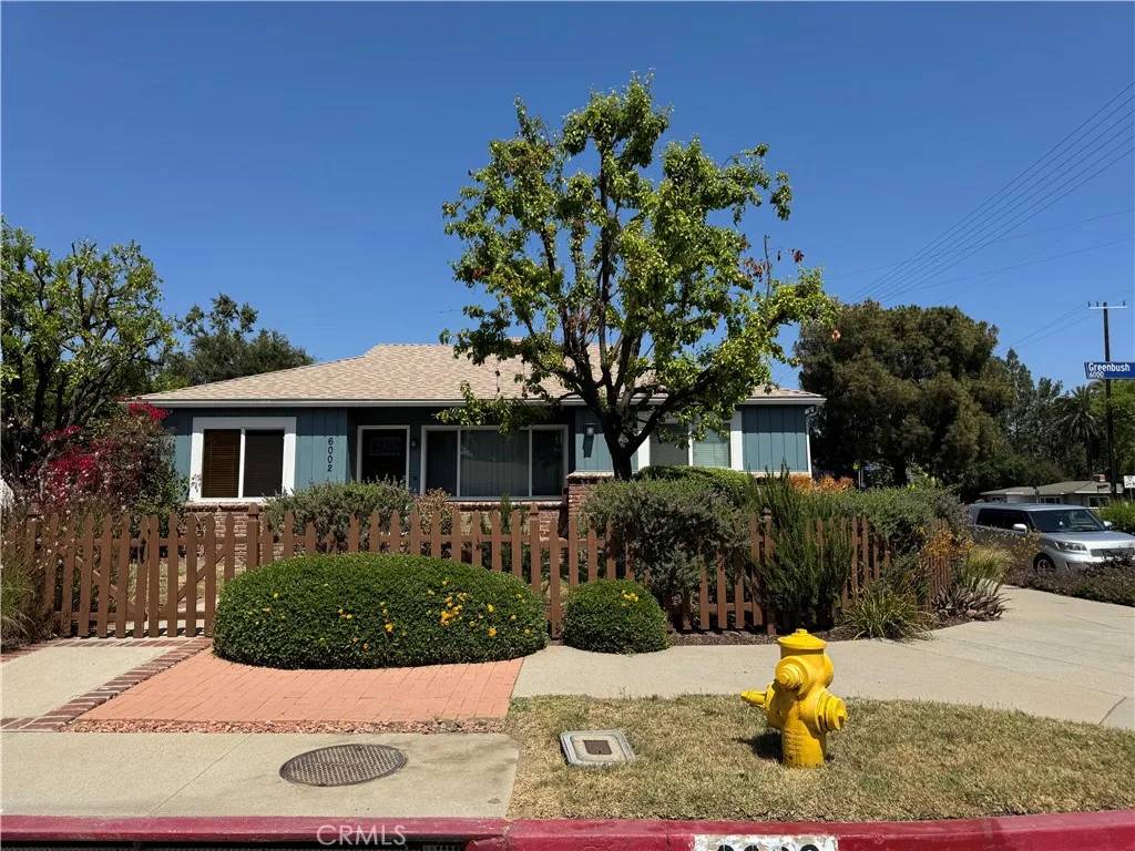 Valley Glen, CA 91401,6002 Greenbush Avenue