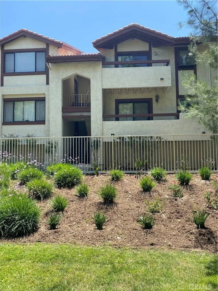 Canyon Country, CA 91387,27979 Sarabande Lane #250