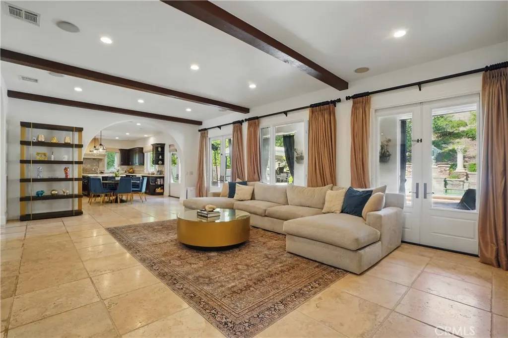 Calabasas, CA 91302,3805 Prado De Las Uvas