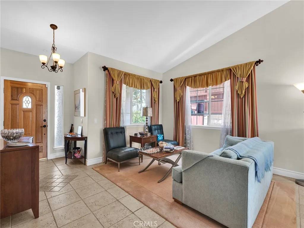 Sylmar, CA 91342,13906 Lexicon Avenue