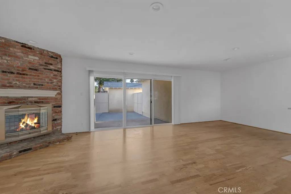 Winnetka, CA 91306,7758 Mason Avenue
