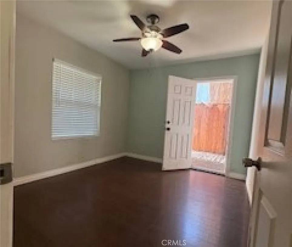 Van Nuys, CA 91406,17530 Saticoy Street