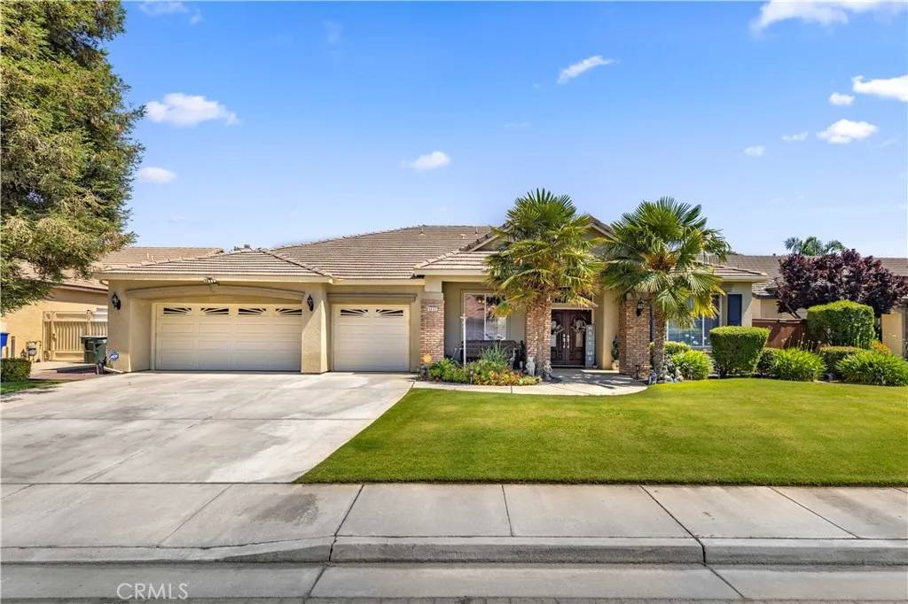 Bakersfield, CA 93312,9403 Big Bear Lake Court