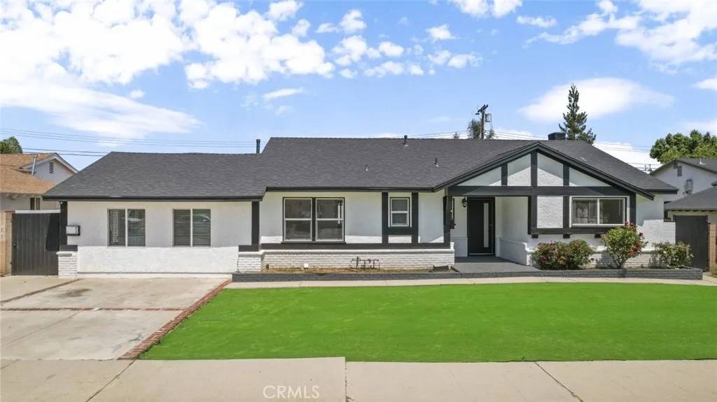 Canoga Park, CA 91304,7750 Eton Avenue