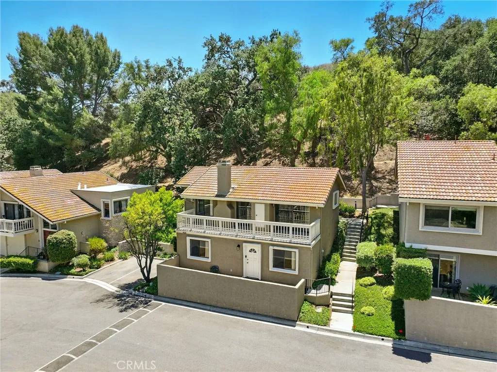 Oak Park, CA 91377,425 Vista Dorado Lane
