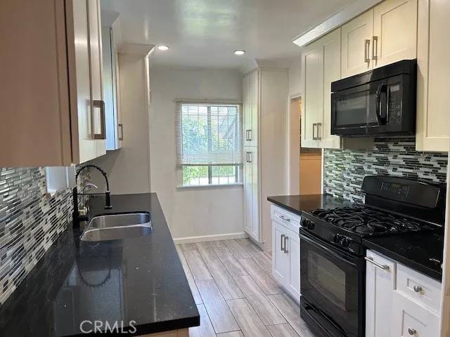 Tarzana, CA 91335,18409 Bessemer Street