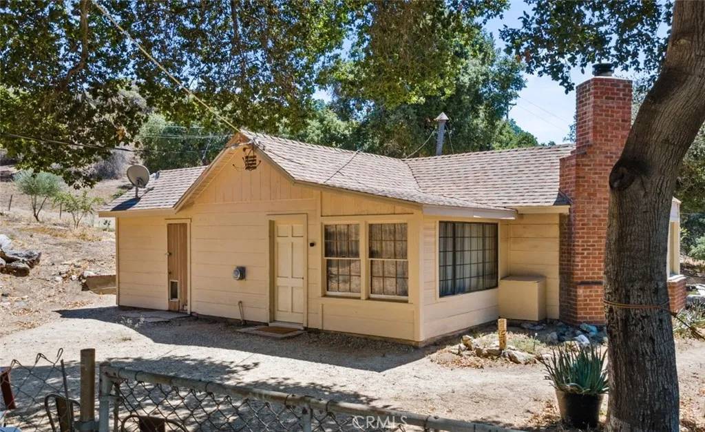 Green Valley, CA 91390,39813 Calle Carona
