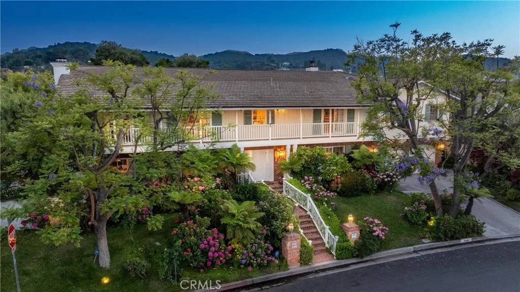 Encino, CA 91436,3541 Westfall Drive