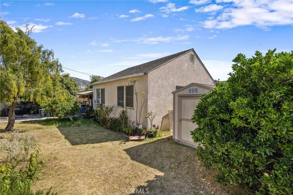 Santa Paula, CA 93060,214 S Ojai Street