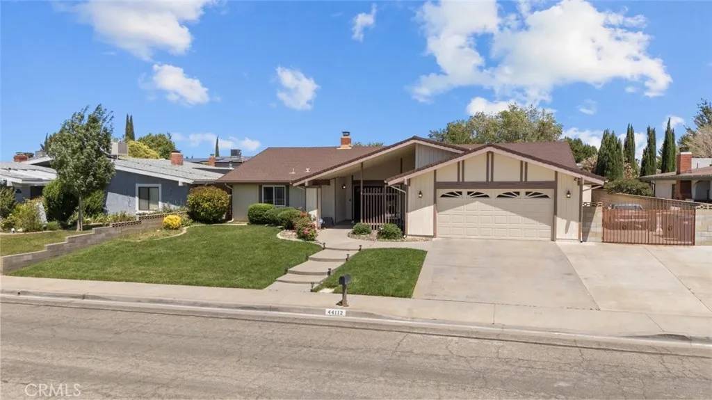 Lancaster, CA 93536,44112 Precise Street