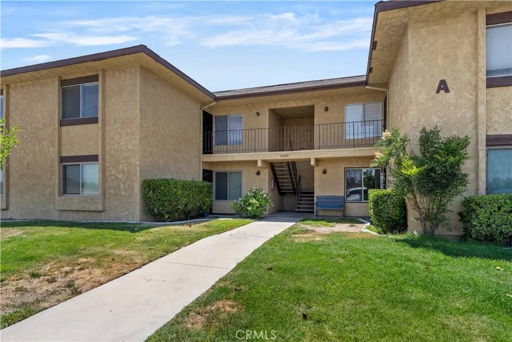 Lancaster, CA 93534,42935 15th Street West #10