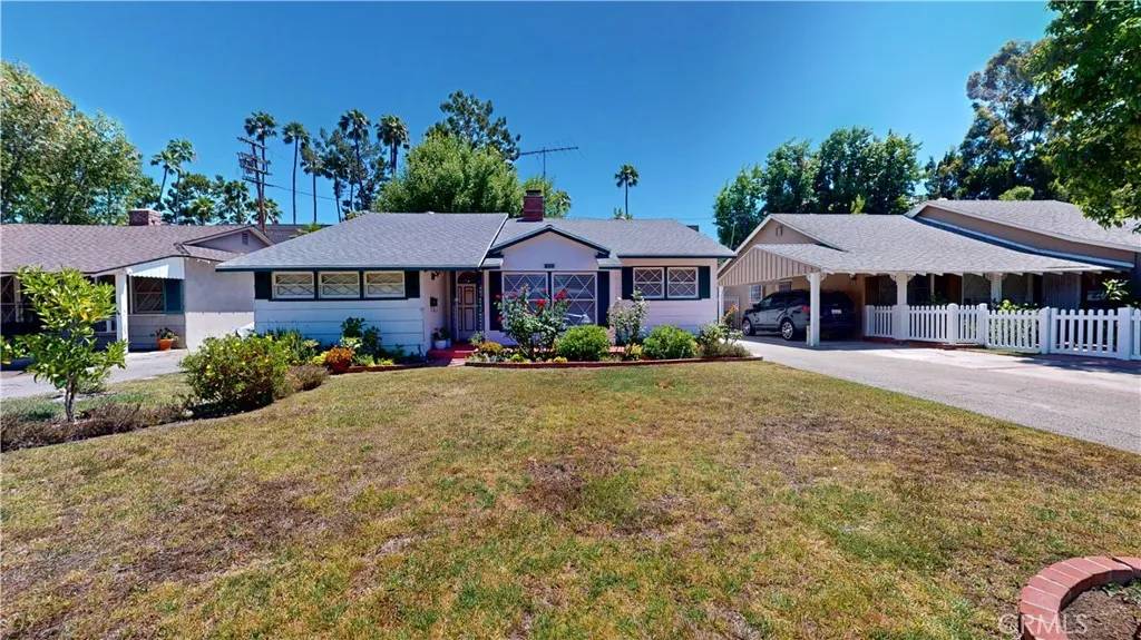 Sherman Oaks, CA 91423,13322 Valleyheart Drive North