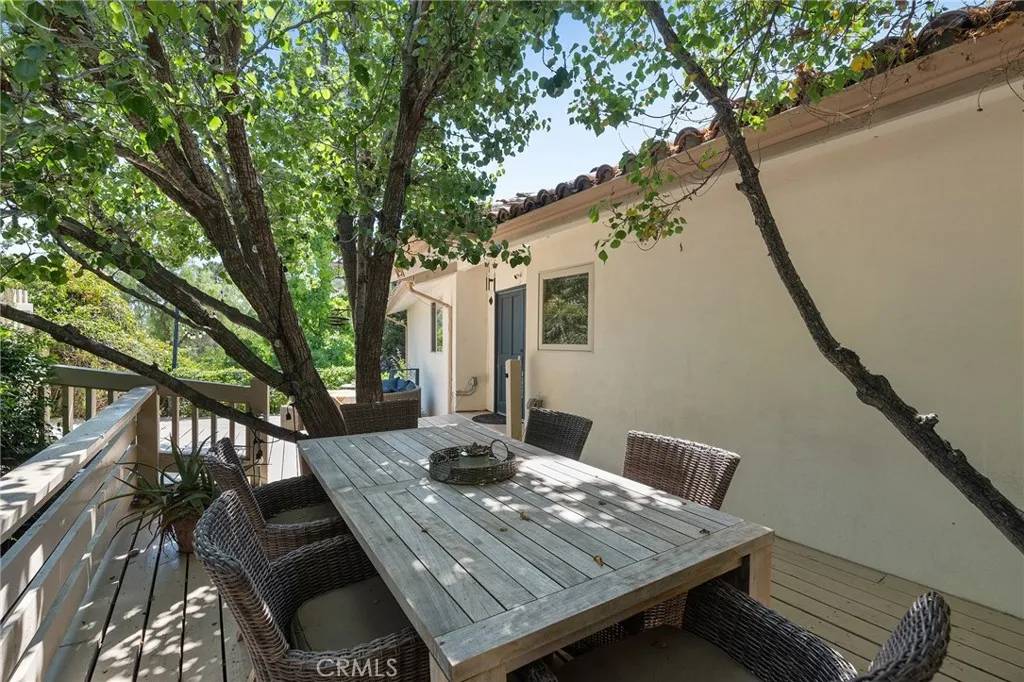 Topanga, CA 90290,1733 Arteique Rd