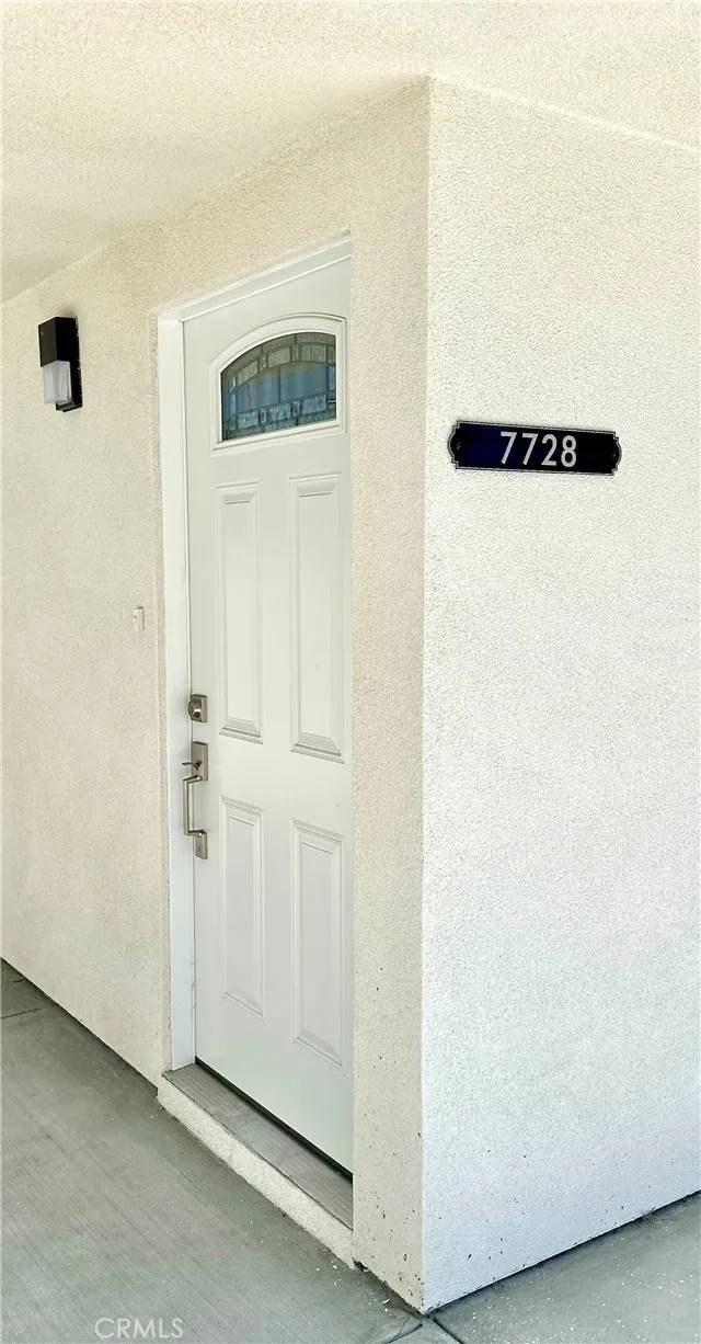 North Hollywood, CA 91605,7728 Laurel Canyon Blvd