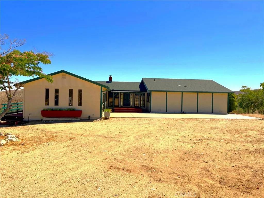 Pearblossom, CA 93553,28714 Cruthers Creek Road