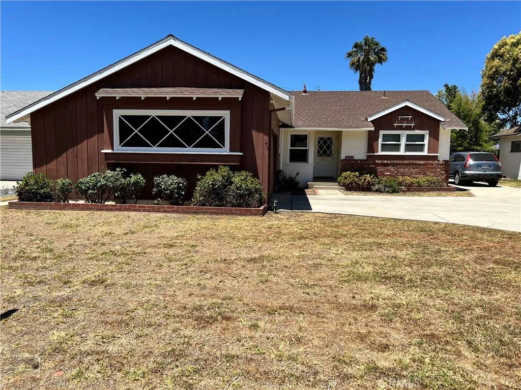 Winnetka, CA 91306,8109 Mason Avenue
