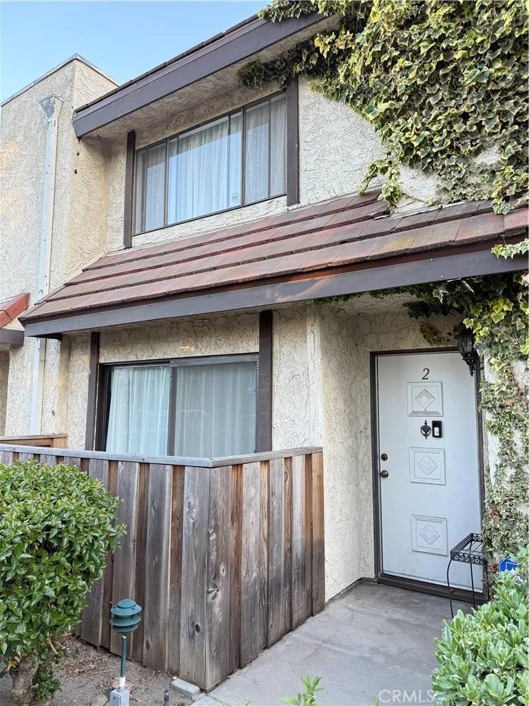 Panorama City, CA 91402,9525 Sylmar Avenue #2