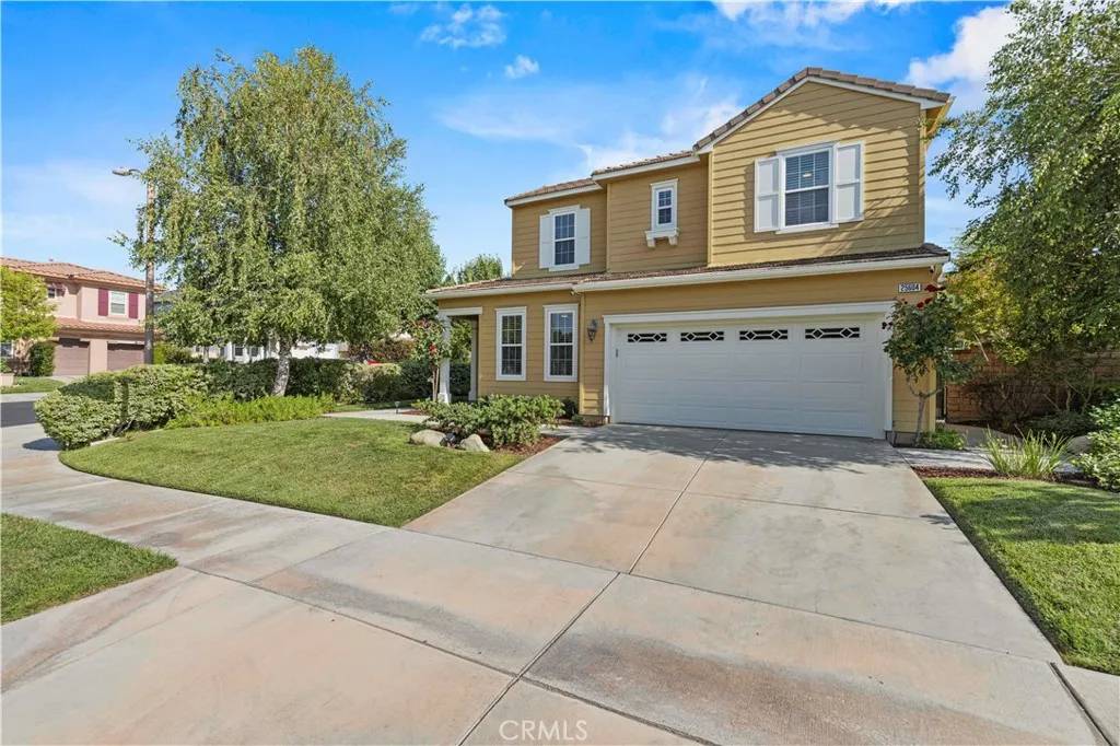 Valencia, CA 91381,25604 Mesquite Court