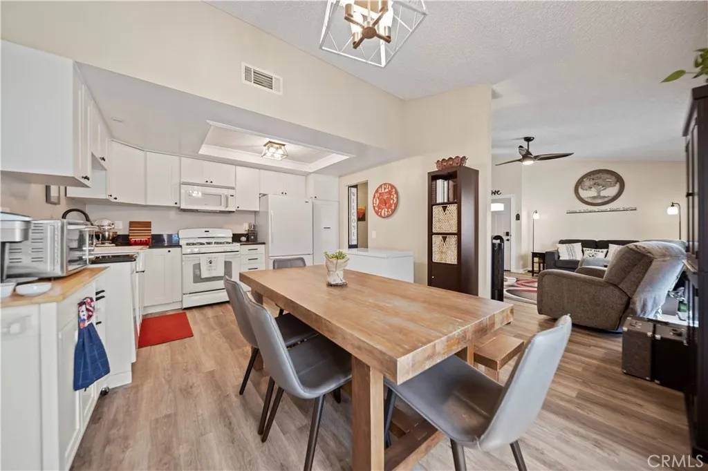 Canyon Country, CA 91387,28927 Rue Daniel