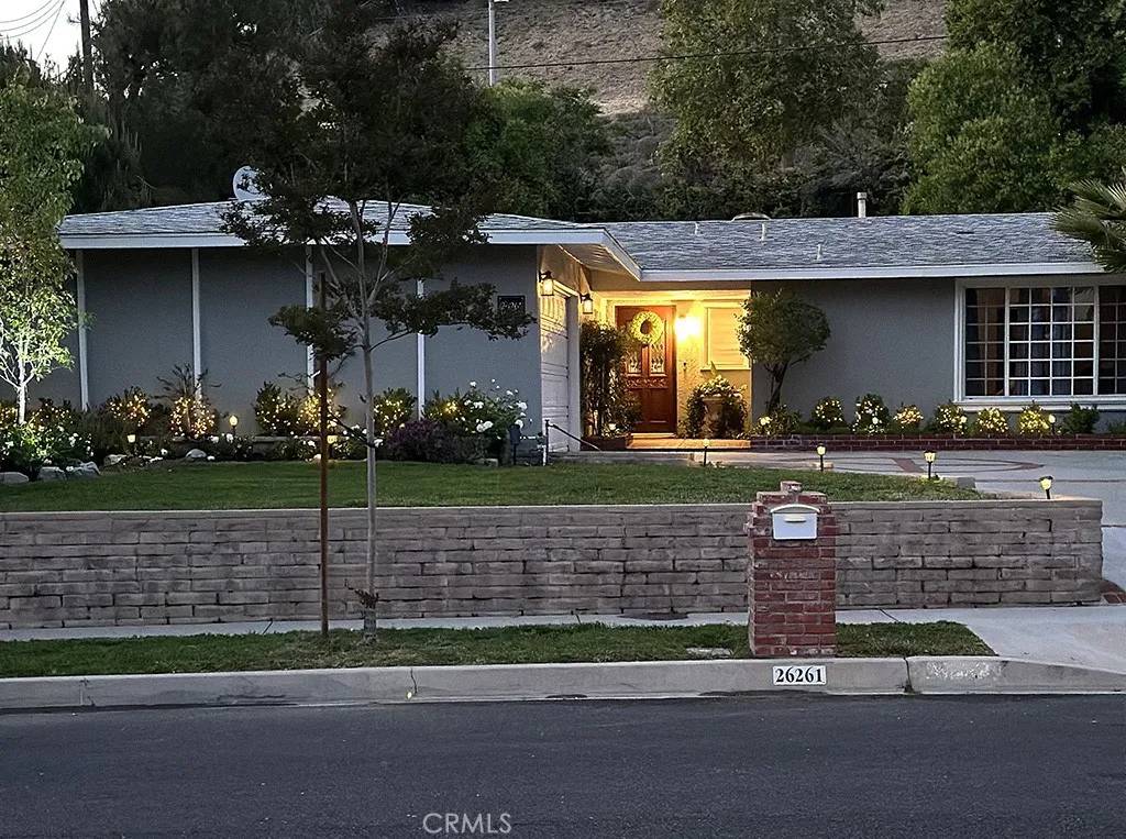 Calabasas, CA 91302,26261 Veva Way
