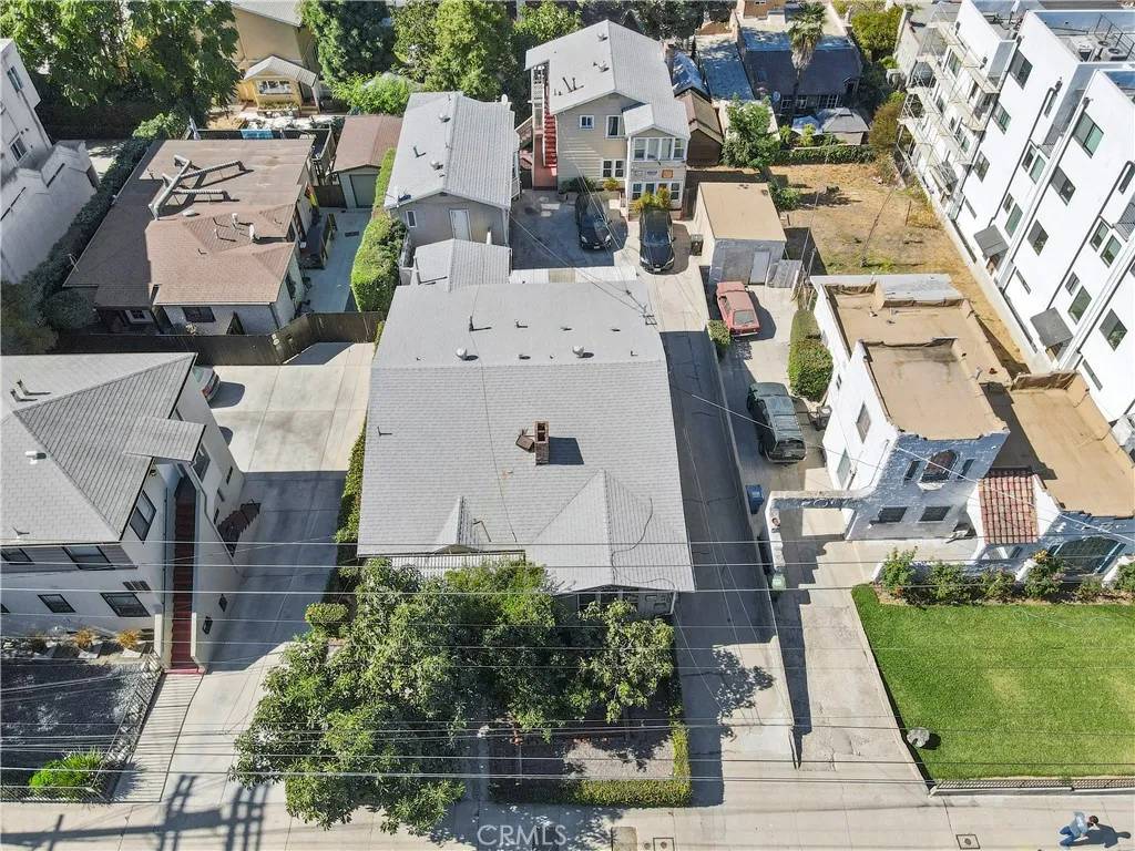 Los Angeles, CA 90039,2313 Glendale Boulevard