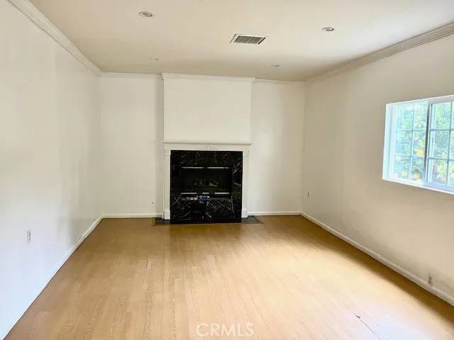 Reseda, CA 91335,19017 Vanowen Street