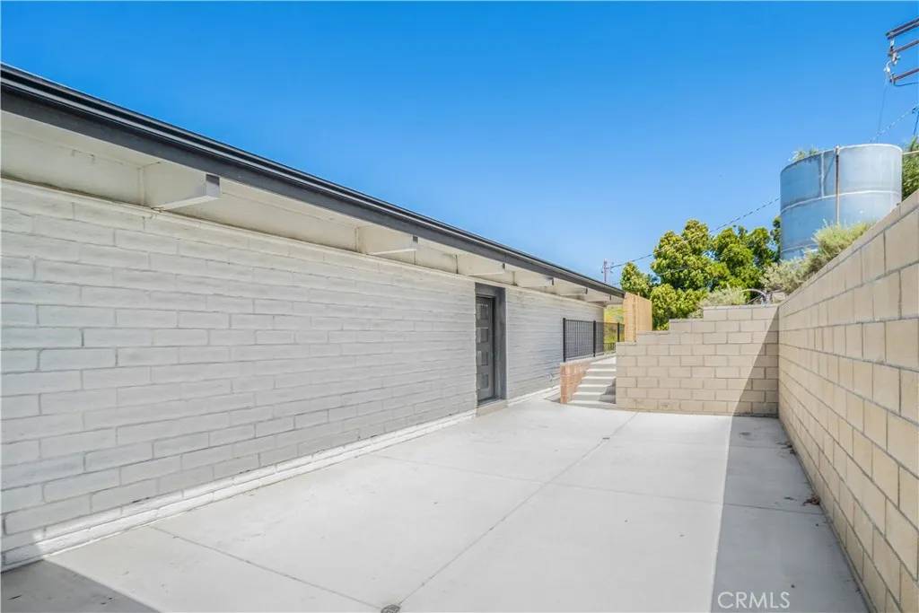 Moorpark, CA 93021,8787 Happy Camp Road