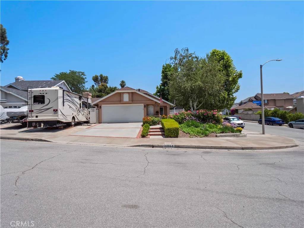 Saugus, CA 91390,22865 Tamarack Lane
