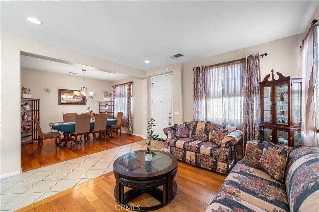 Palmdale, CA 93551,1617 W Avenue P6