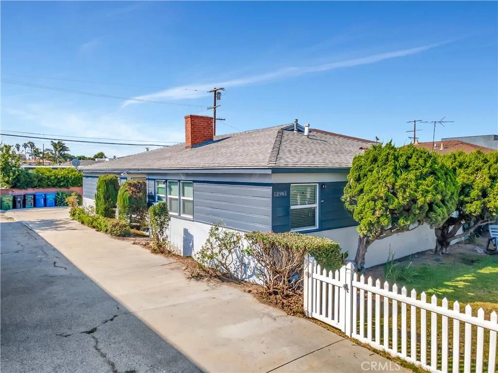 Los Angeles, CA 90066,12961 Panama Street