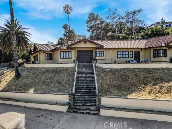 West Hills, CA 91304,23911 Homezell Drive