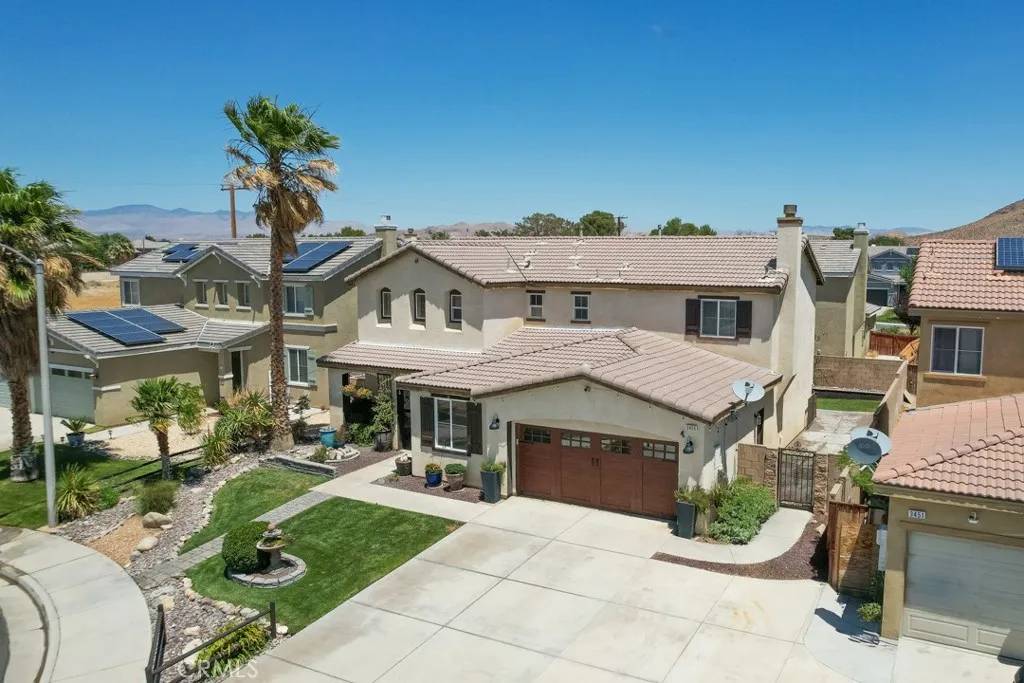 Rosamond, CA 93560,3455 Pine Mist