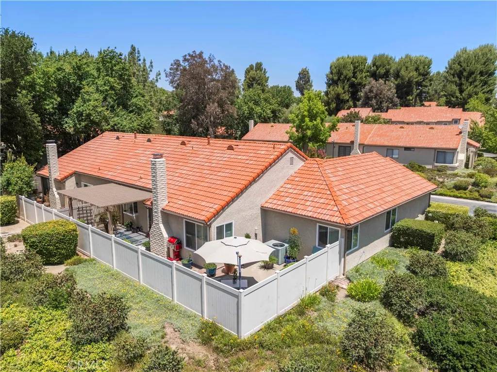 Newhall, CA 91321,26315 Rainbow Glen Drive #238