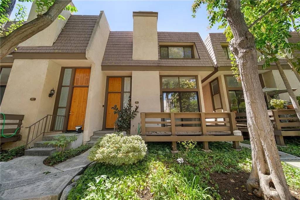 Northridge, CA 91324,9000 Vanalden Avenue #196