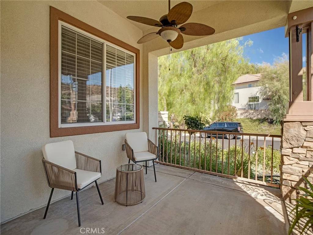 Saugus, CA 91350,21103 Cross Creek Drive