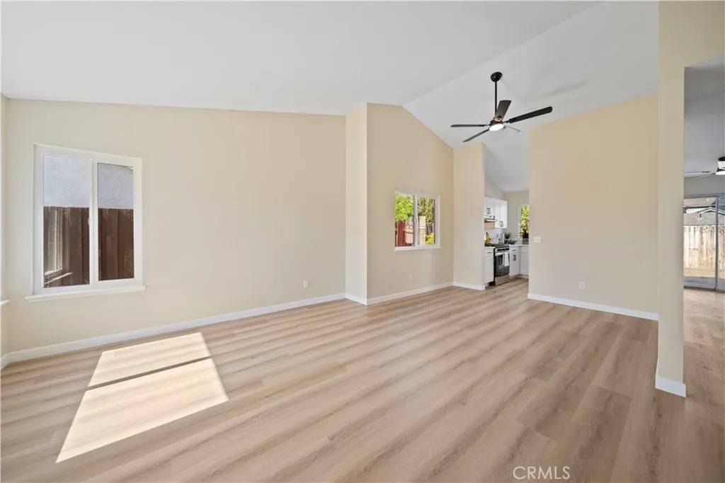 Lancaster, CA 93536,44215 W 32nd Street West