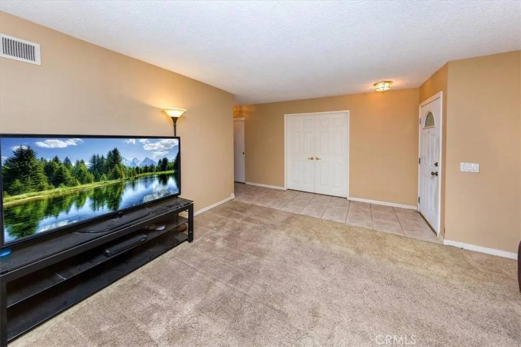 Camarillo, CA 93012,5709 Holly Ridge Drive