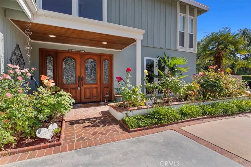 Woodland Hills, CA 91364,22666 Margarita Drive