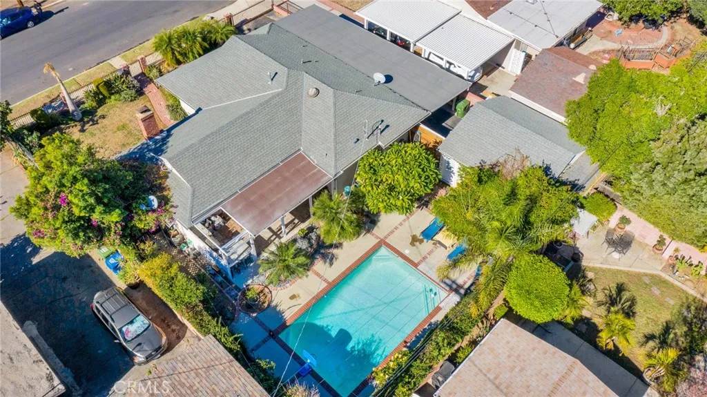 Mission Hills (san Fernando), CA 91345,10626 Lemona Avenue