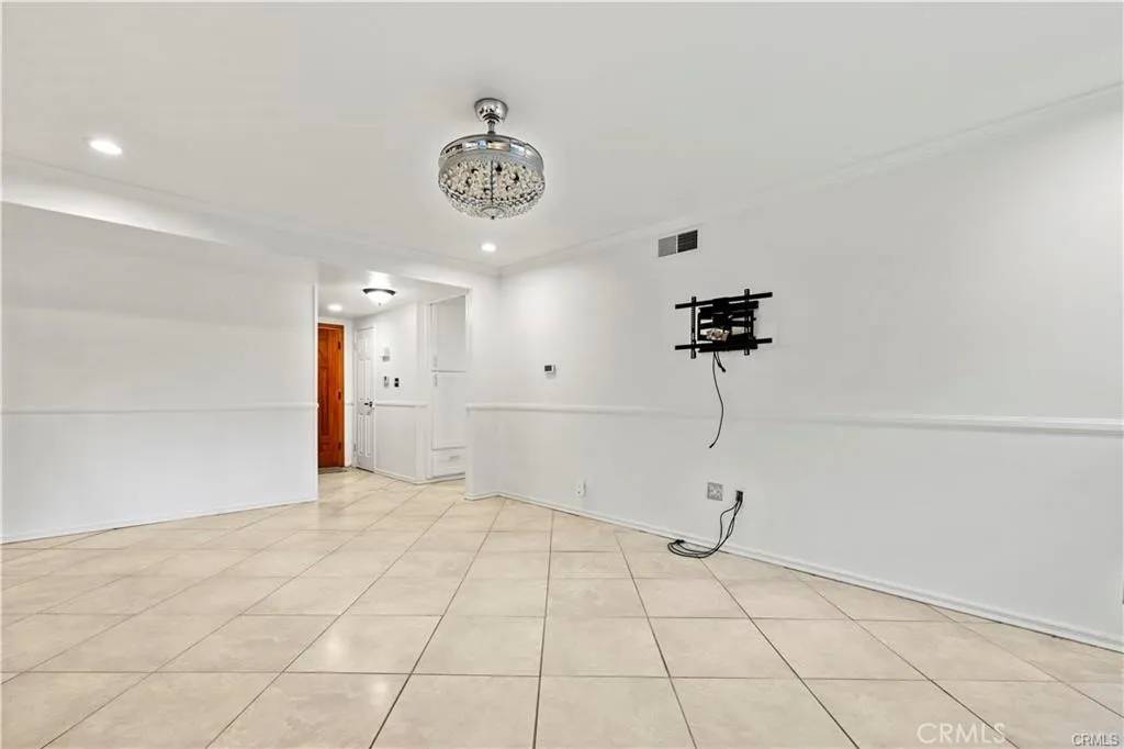 Lakeview Terrace, CA 91342,10685 Ledeen Drive