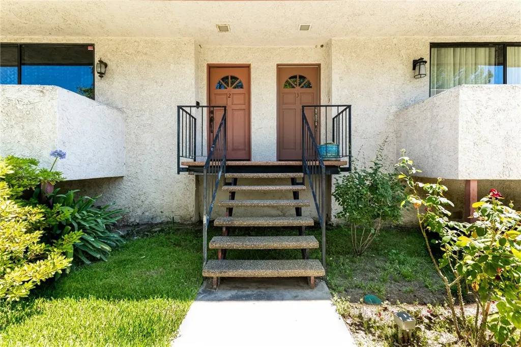 Reseda, CA 91335,7610 Canby Avenue #2