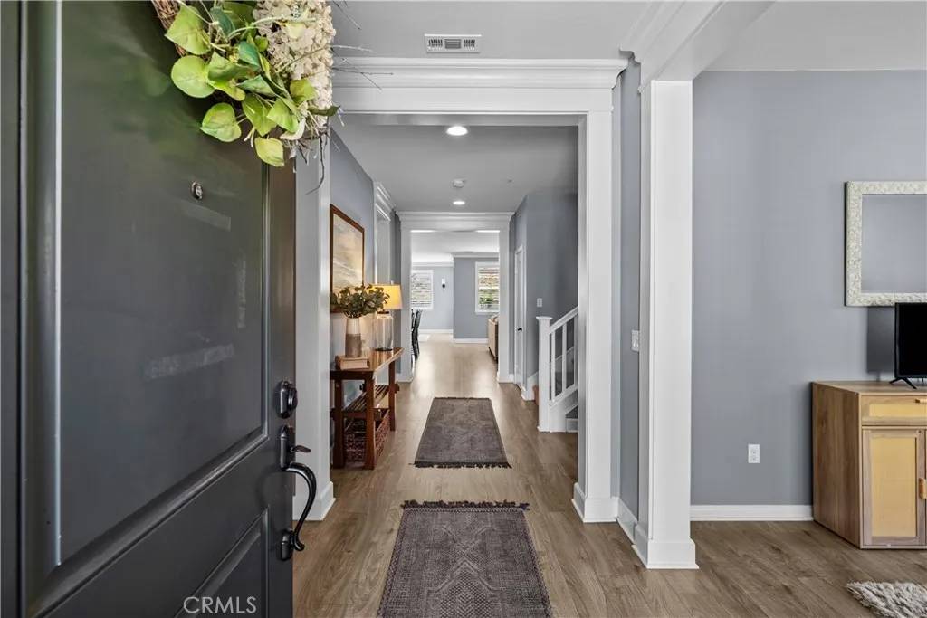 Saugus, CA 91350,28200 Nield Court