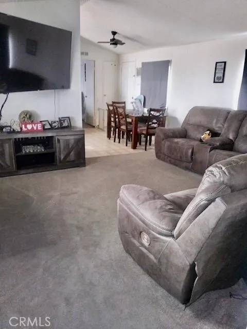 Mojave, CA 93501,3348 Fremont #42