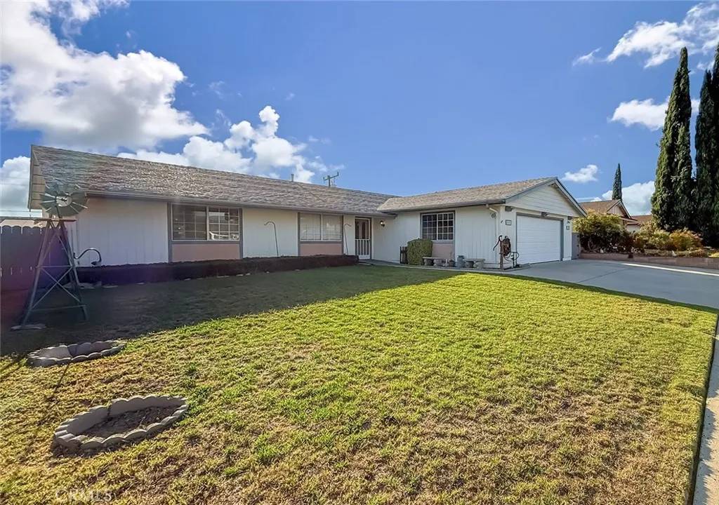 Simi Valley, CA 93063,2191 Hilldale Avenue