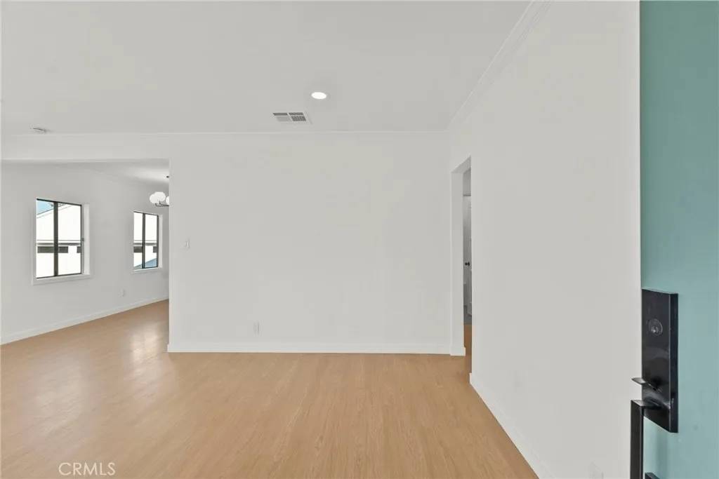North Hollywood, CA 91606,11138 Welby Way