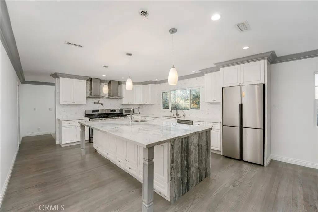 Valley Glen, CA 91606,6059 Vantage Avenue