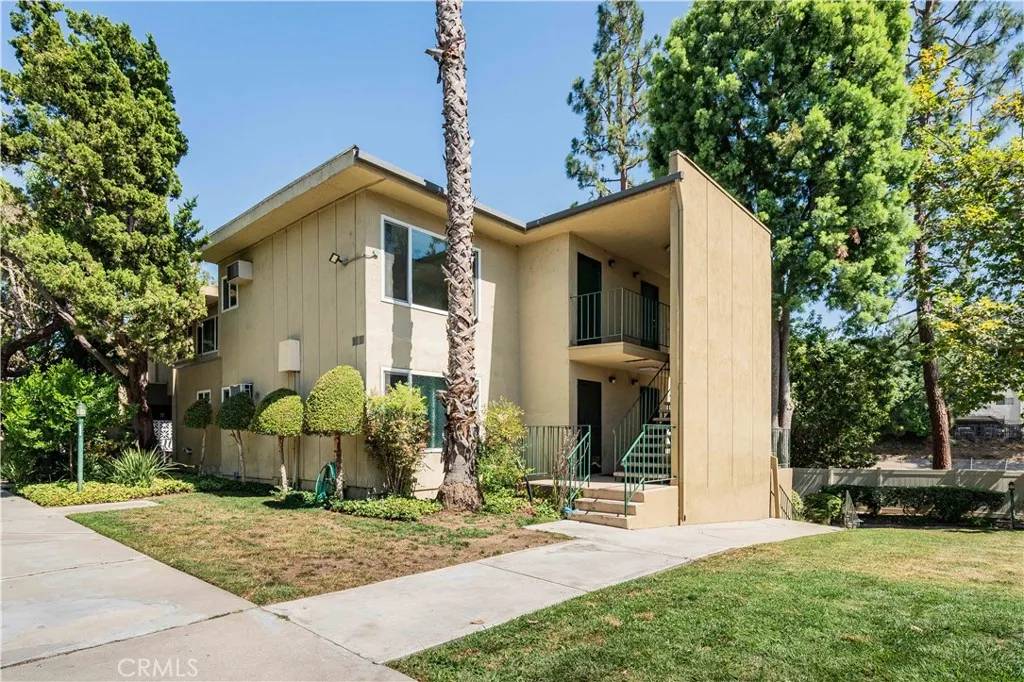 Studio City, CA 91602,11138 Aqua Vista Street #49