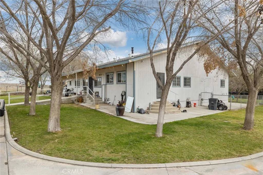 Taft, CA 93268,28106 Highway 119