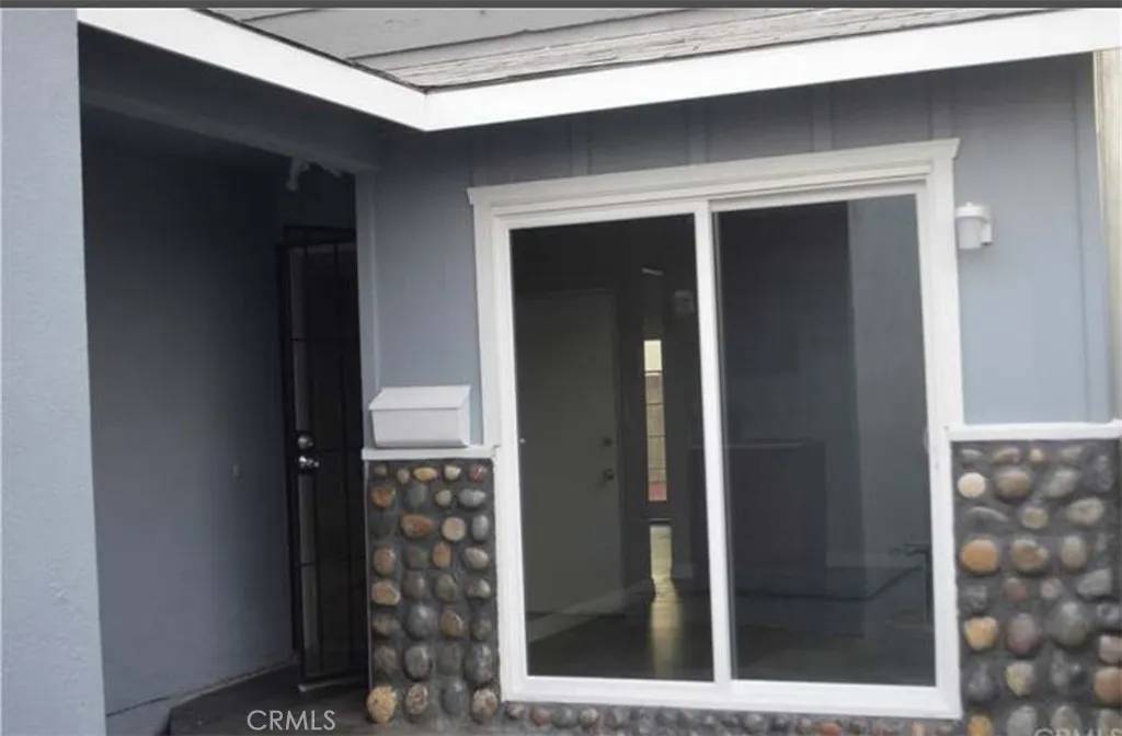 Carson, CA 90746,17425 Bauchard Court